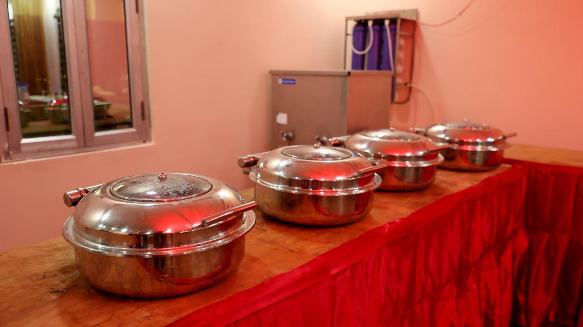 Hotel Blue Pine Haridwār Екстериор снимка