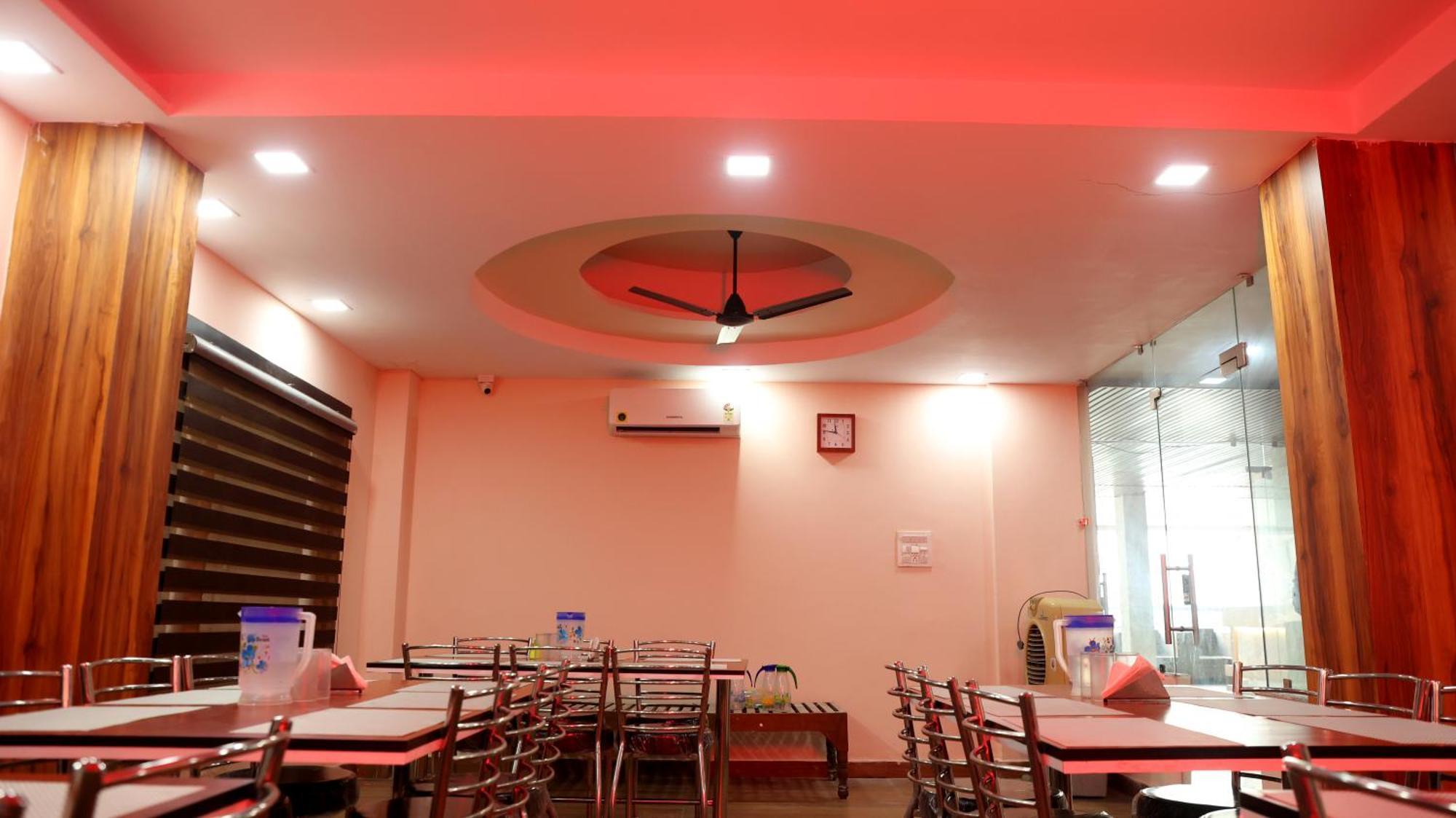 Hotel Blue Pine Haridwār Екстериор снимка